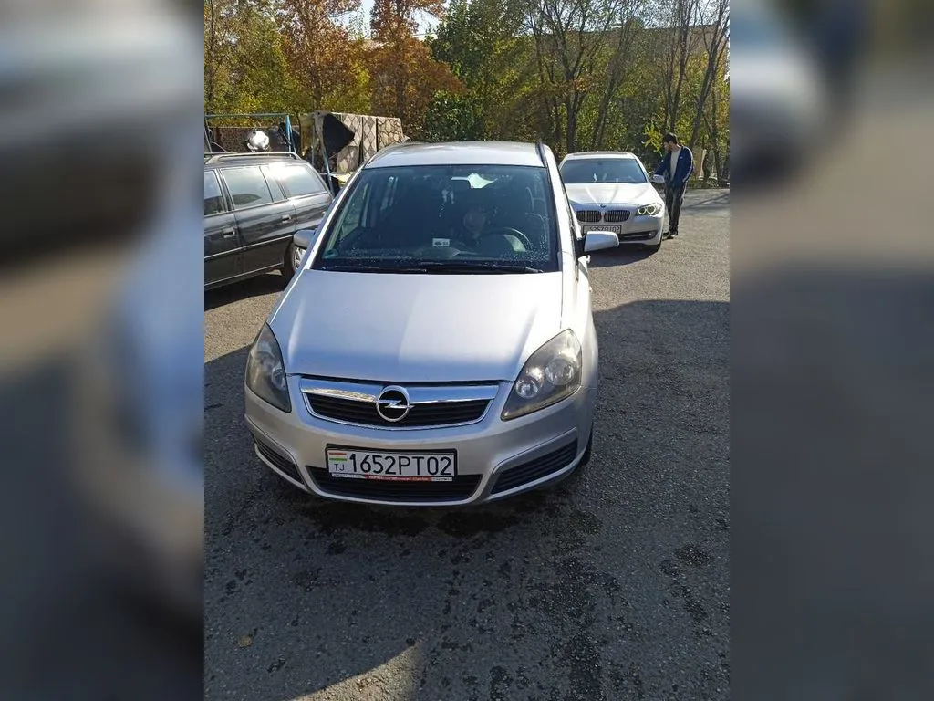 Opel Zafira