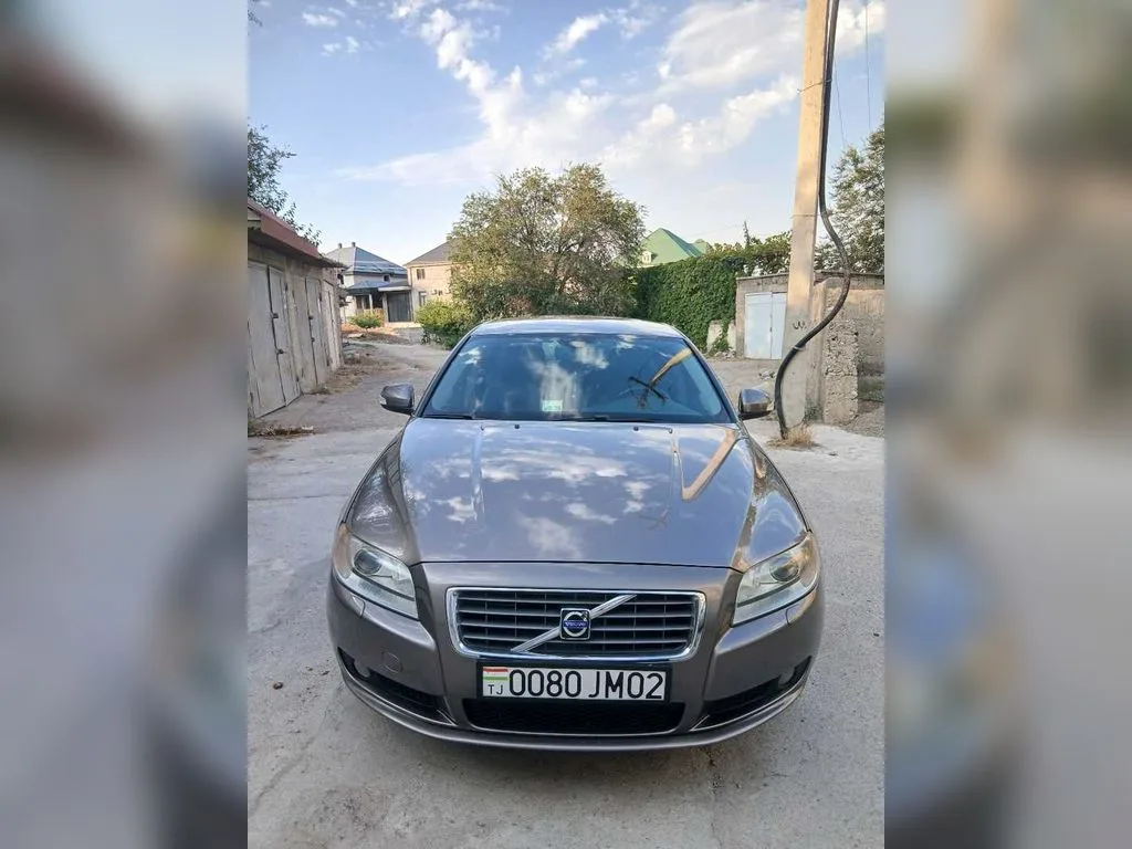 Volvo S80