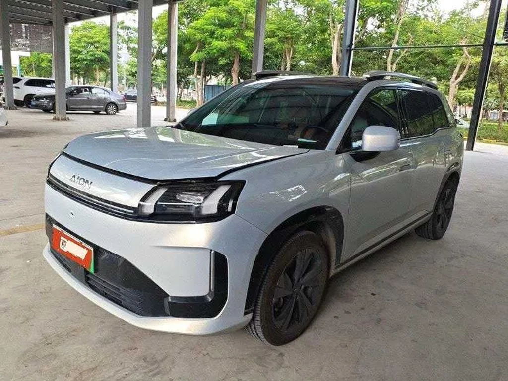 GAC Aion V