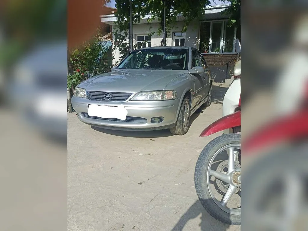 Opel Vectra B