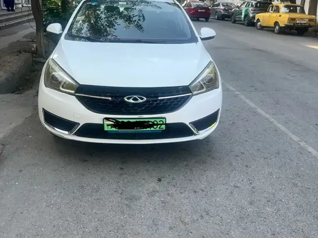 Chery Arrizo 5