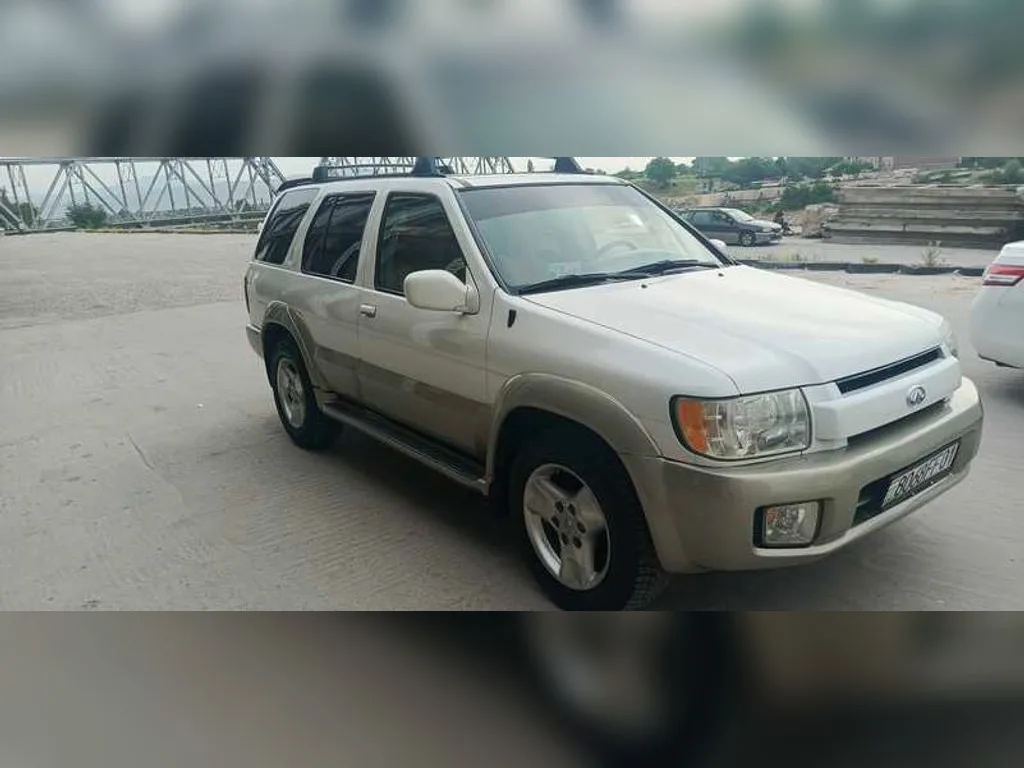 Infiniti QX