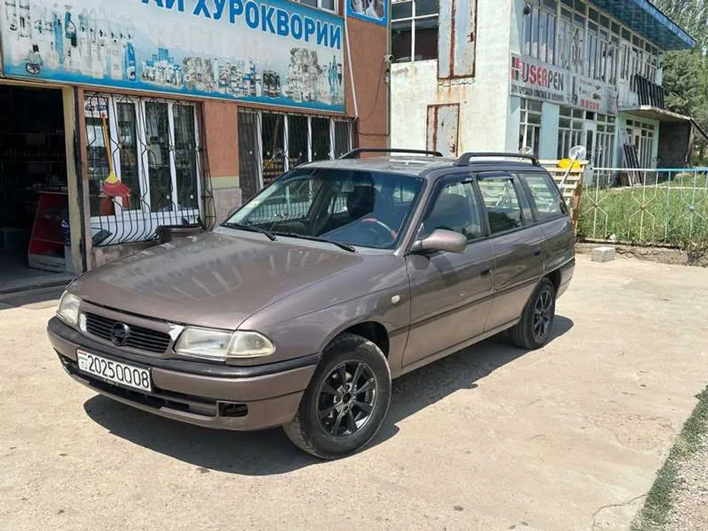 Opel Astra F