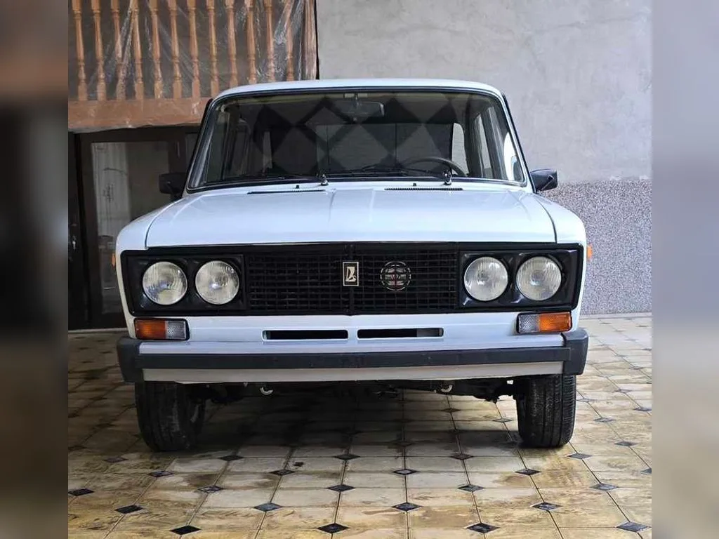 Lada 2106