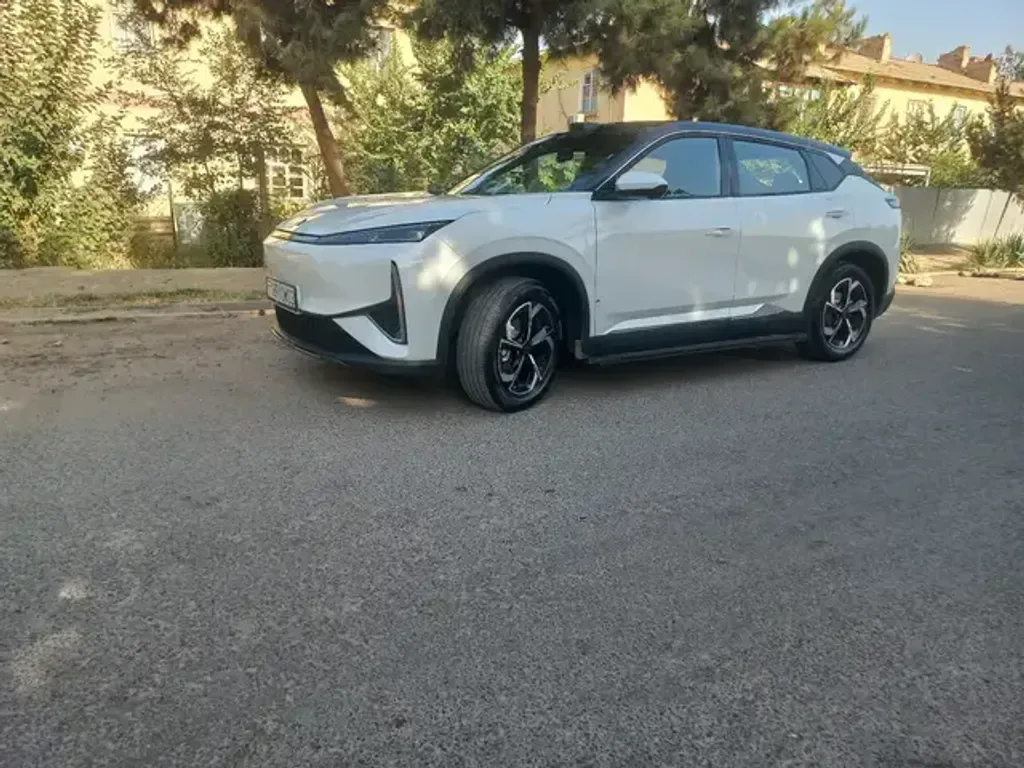 Dongfeng L7