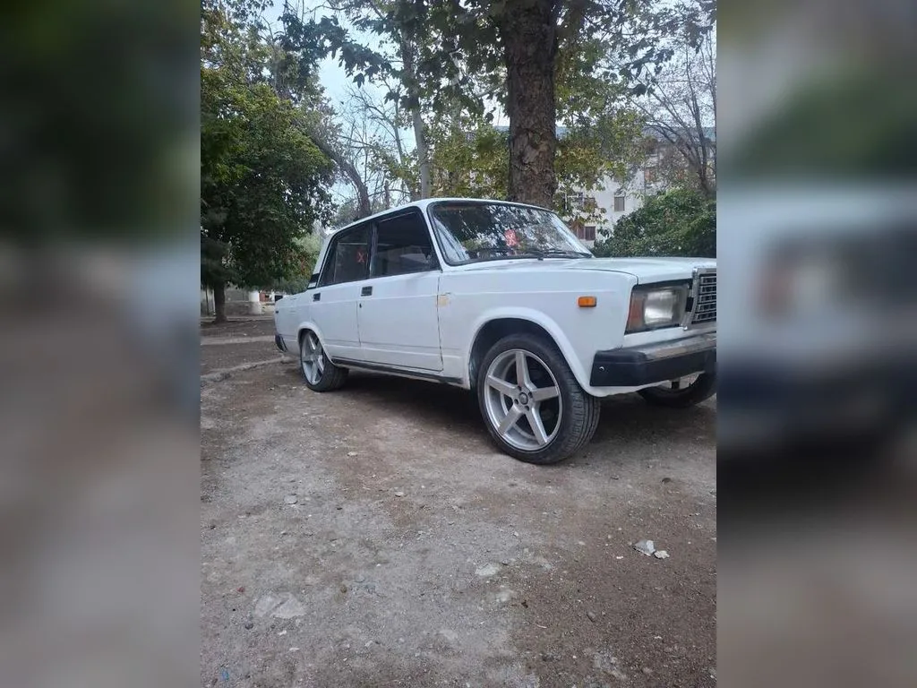 Lada 2107