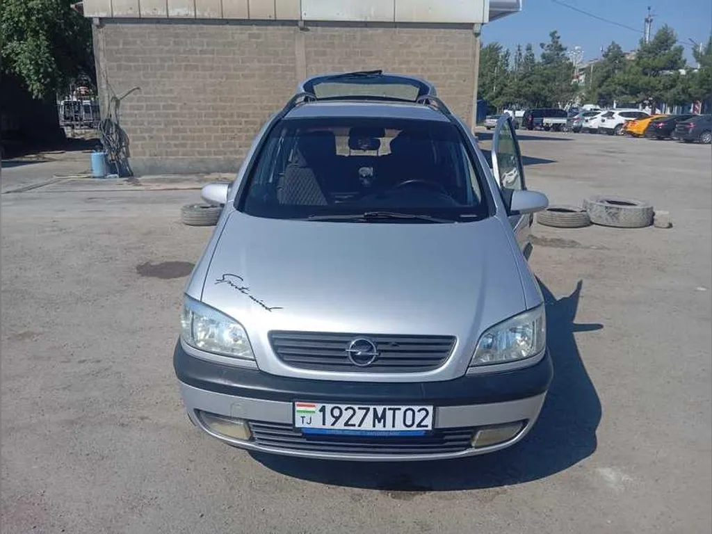 Opel Zafira