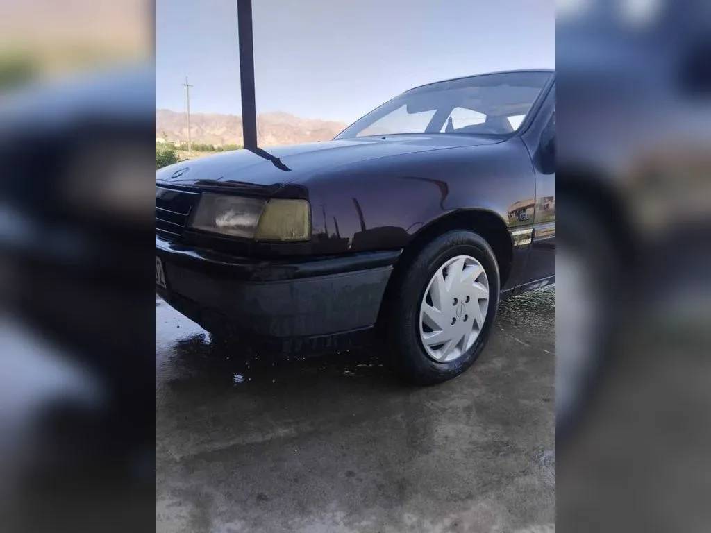 Opel Vectra A