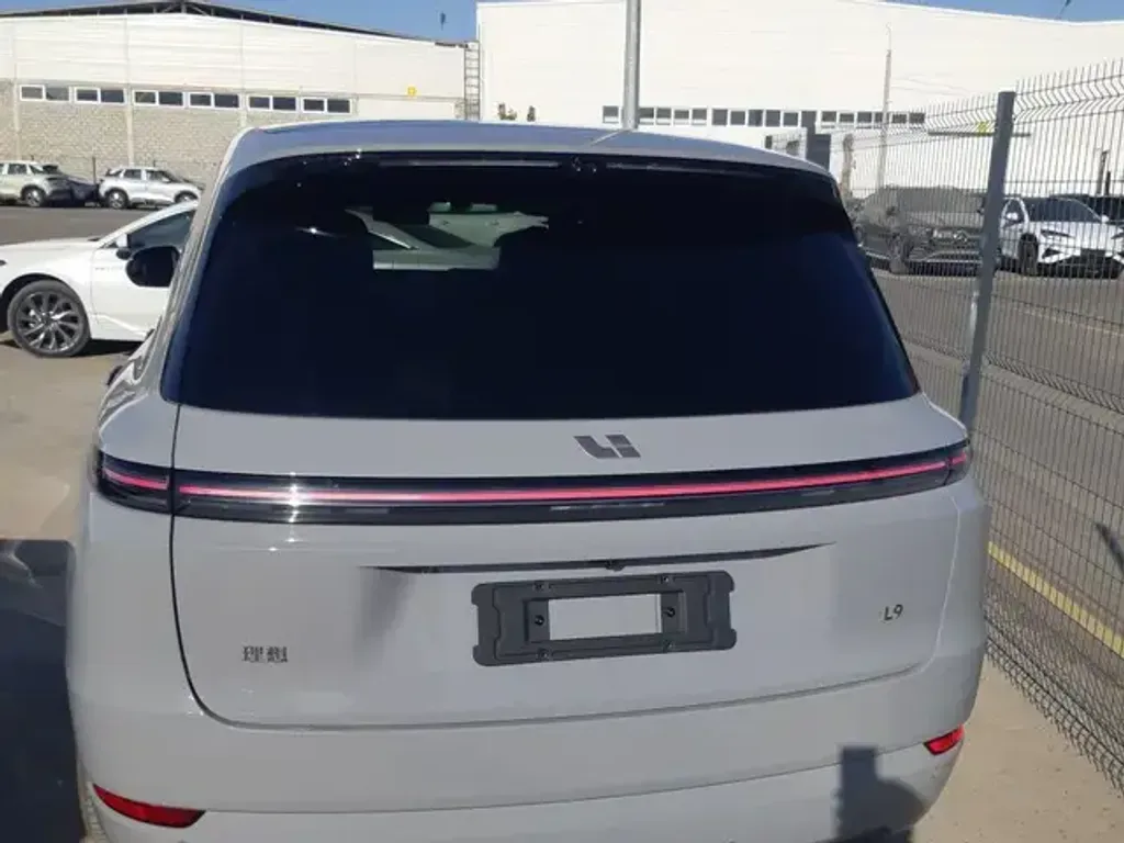 Li Auto Xiang L9