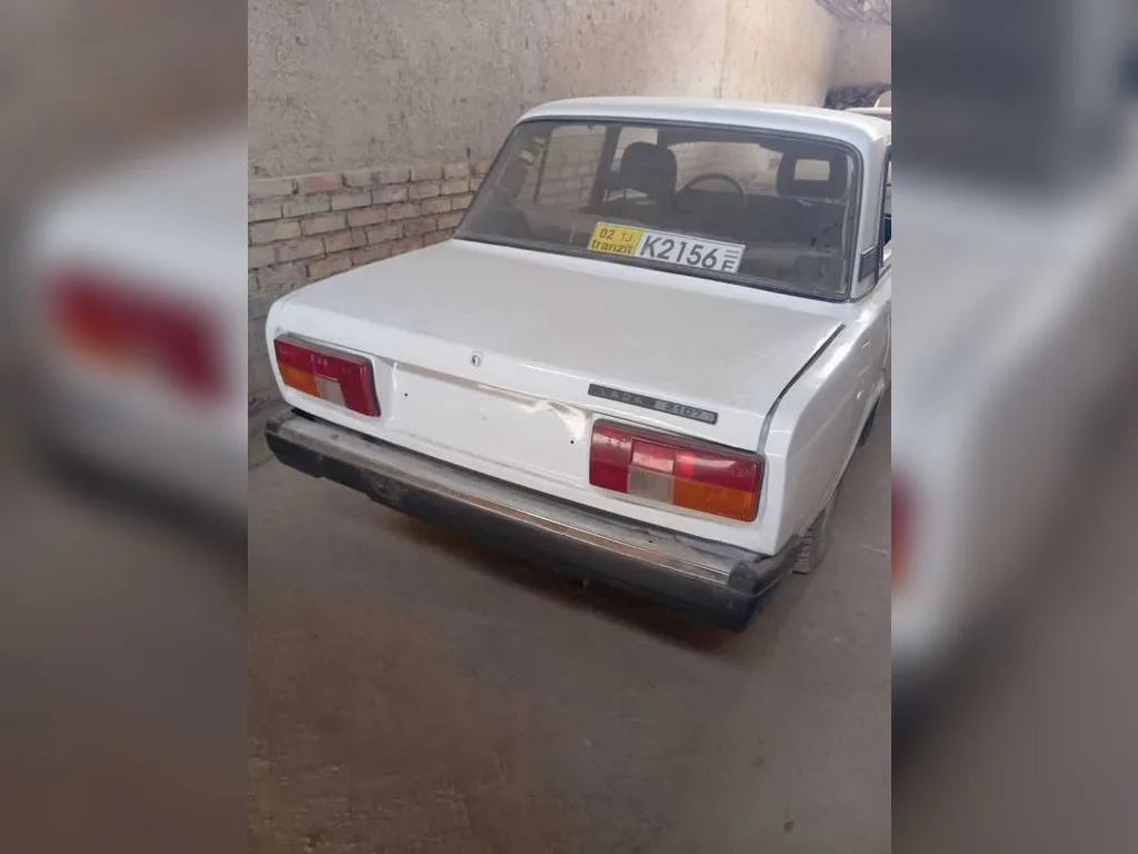 Lada 2107