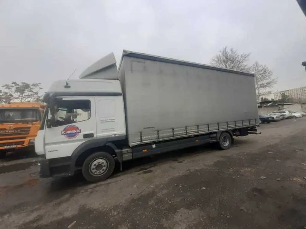 Грузовики Бортовой грузовик Mercedes-Benz Atego 1224 Euro 6