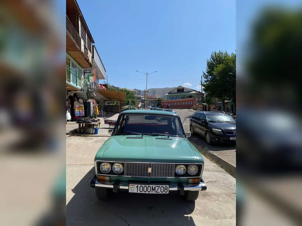 Lada 2106