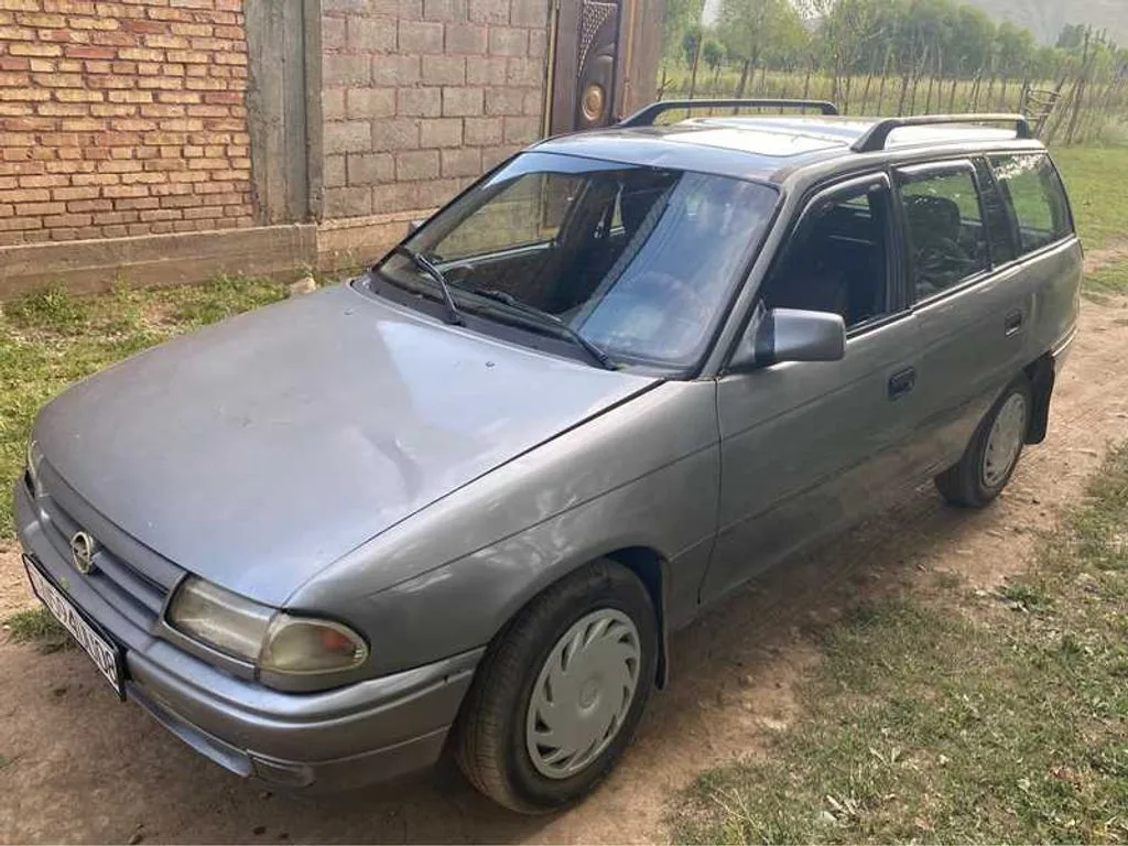 Opel Astra F