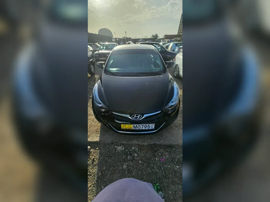 Hyundai Elantra