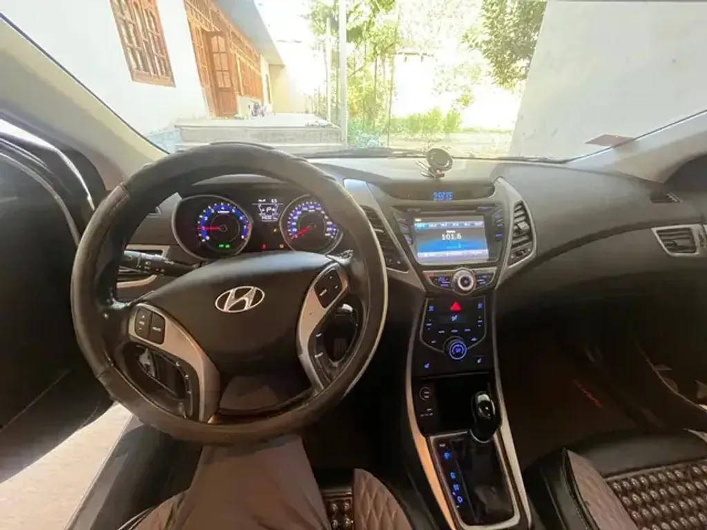 Hyundai Avante