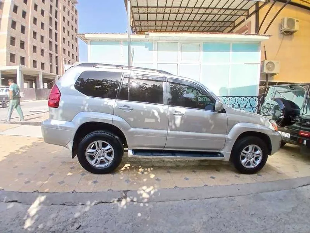 Lexus GX series