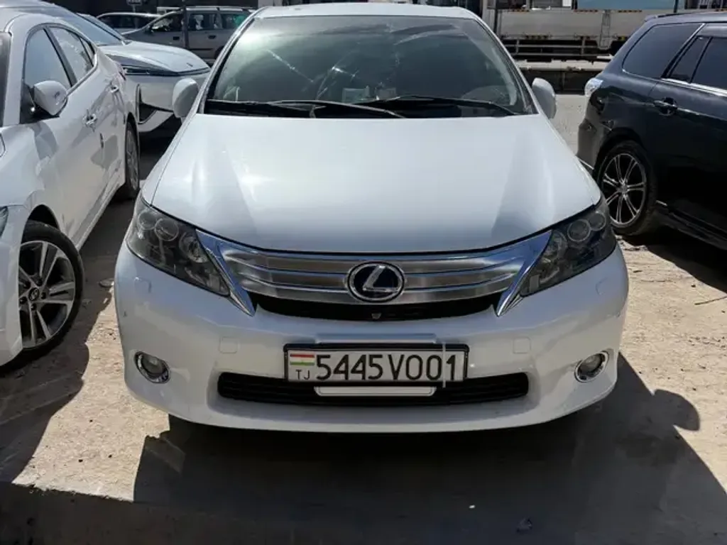 Lexus HS