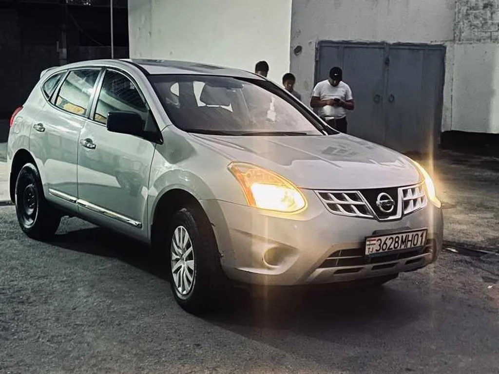 Nissan Rogue