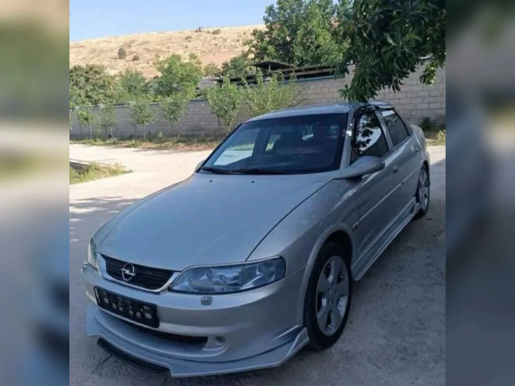 Opel Vectra B