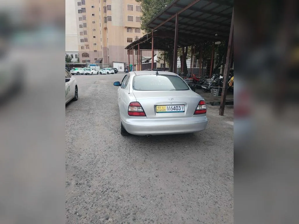 Daewoo Leganza