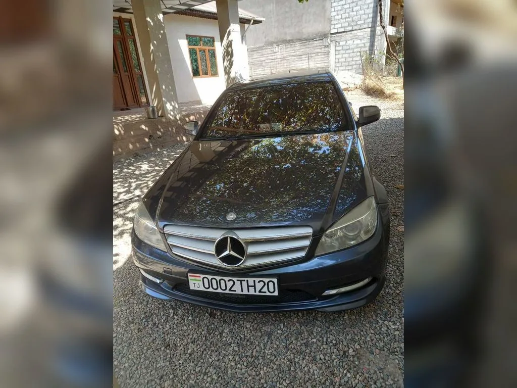 Mercedes-Benz C-Class