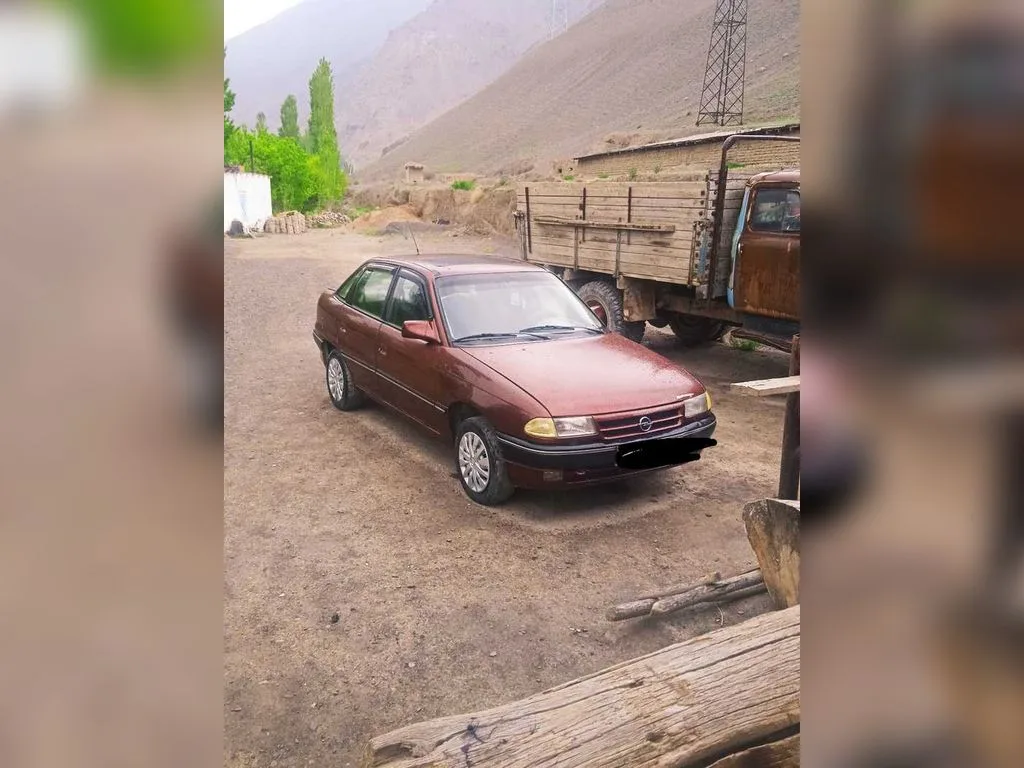 Opel Astra F