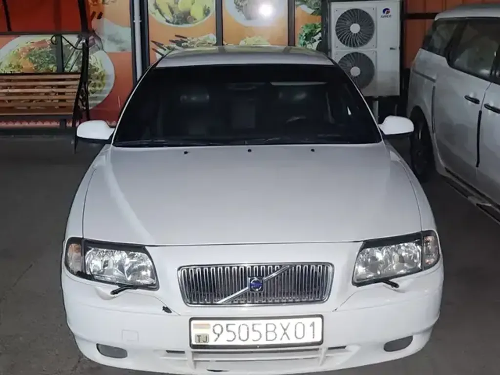 Volvo S80
