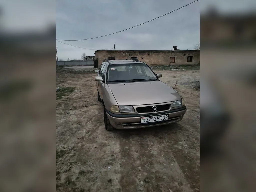 Opel Astra F