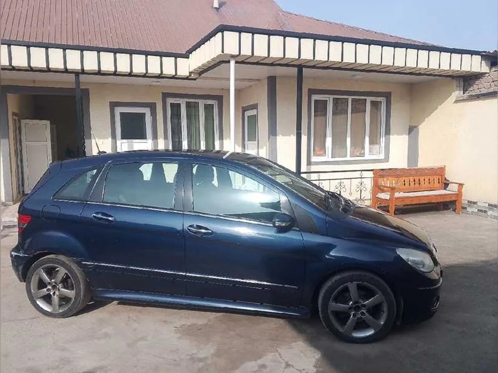 Mercedes-Benz B-Class