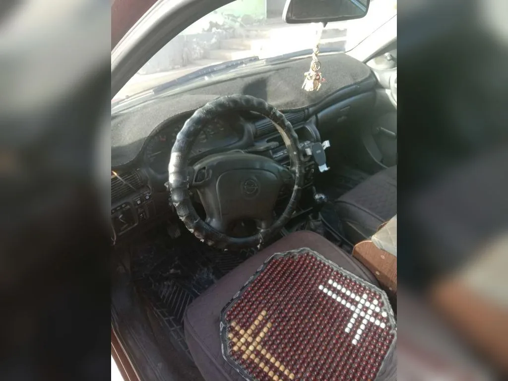 Opel Astra F