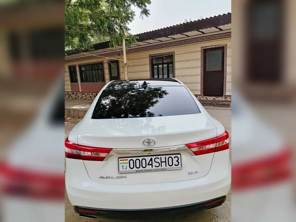 Toyota Avalon
