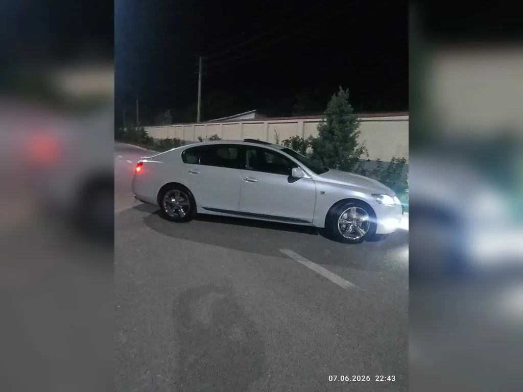 Lexus GS