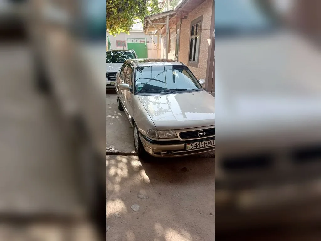 Opel Astra F