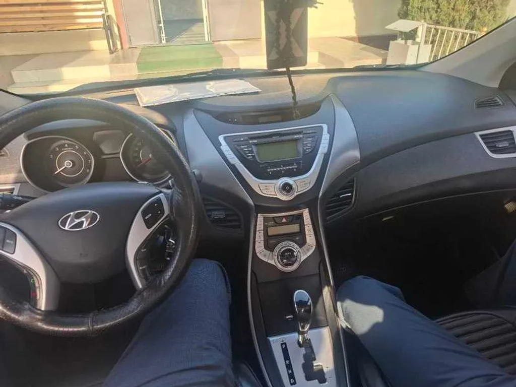 Hyundai Avante
