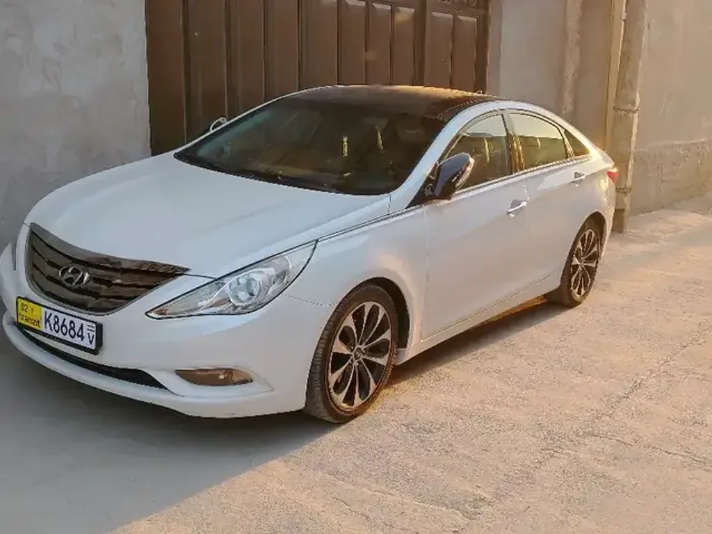 Hyundai Sonata