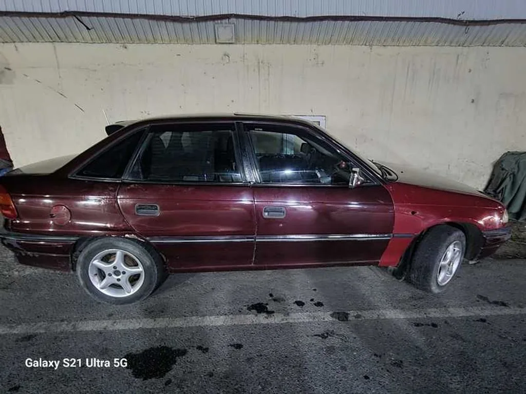 Opel Astra F