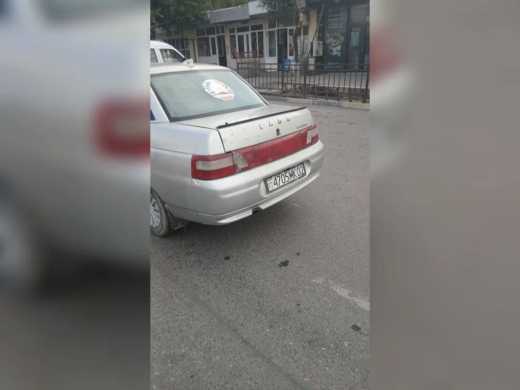 Lada 2110