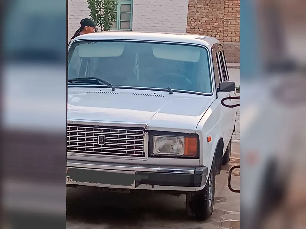 Lada 2107