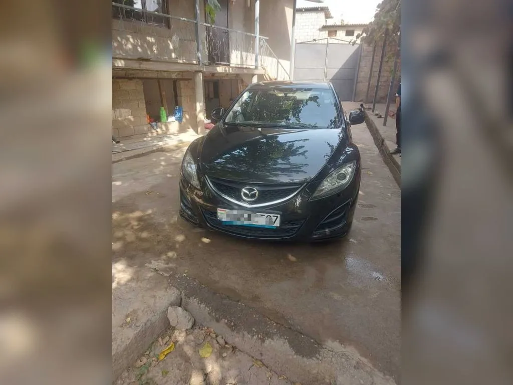 Mazda 6
