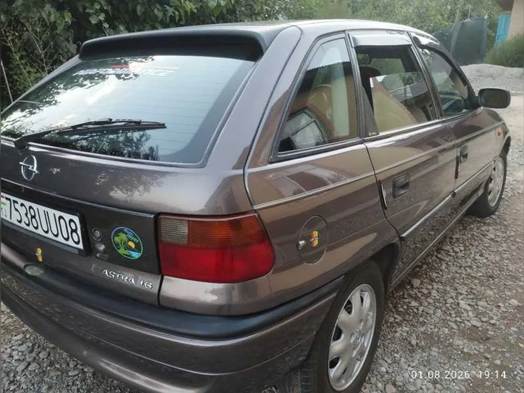 Opel Astra F