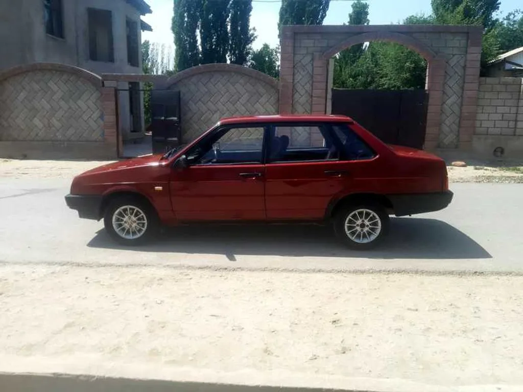 Lada 21099