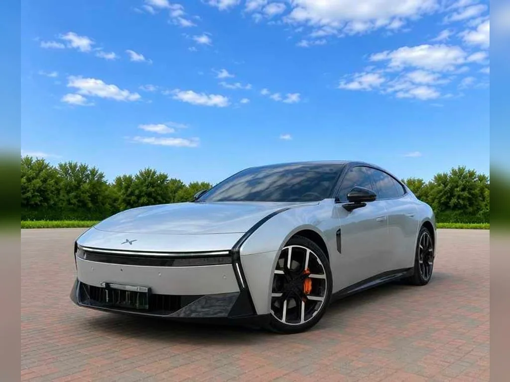 Xpeng P7