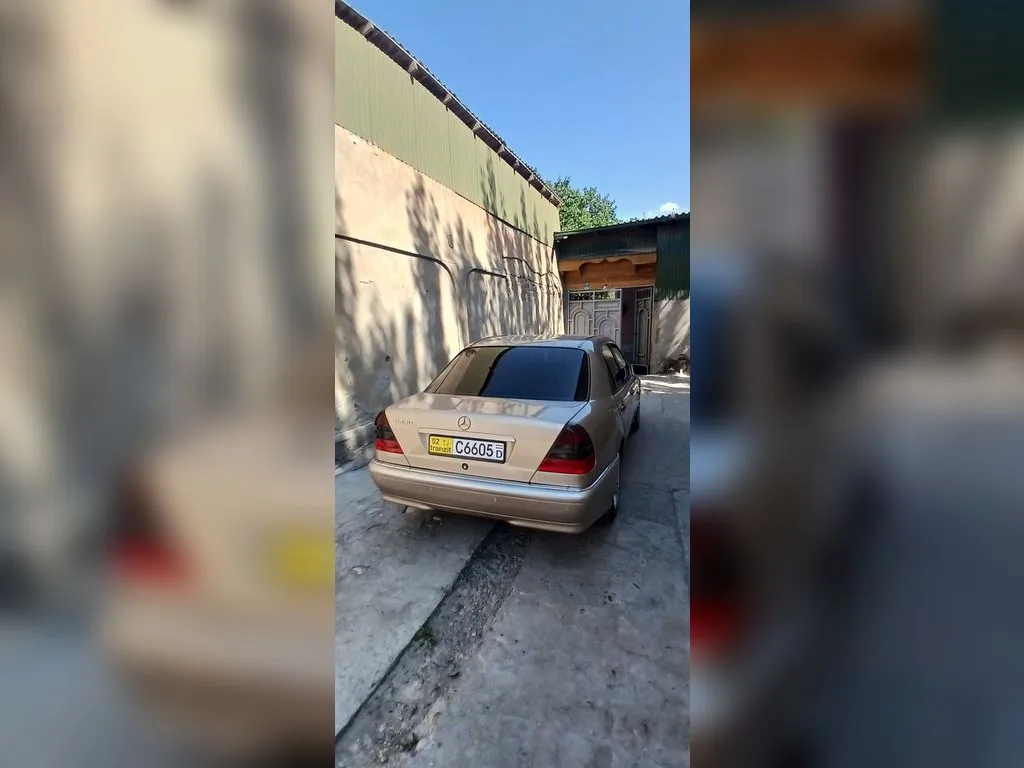 Mercedes-Benz C-Class