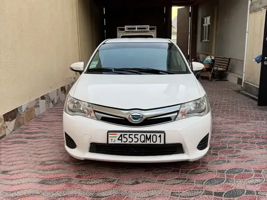 Toyota Fielder