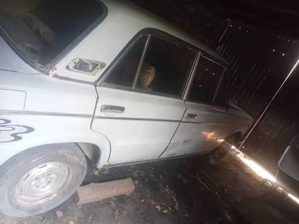 Lada 2106