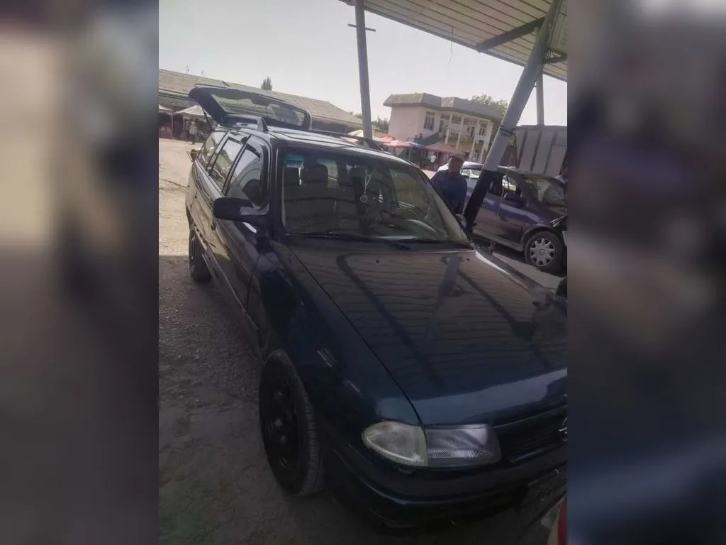 Opel Astra F