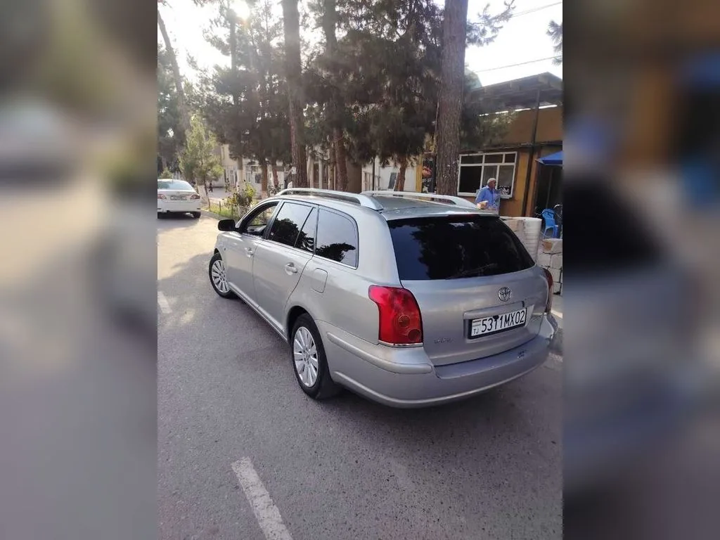 Toyota Avensis