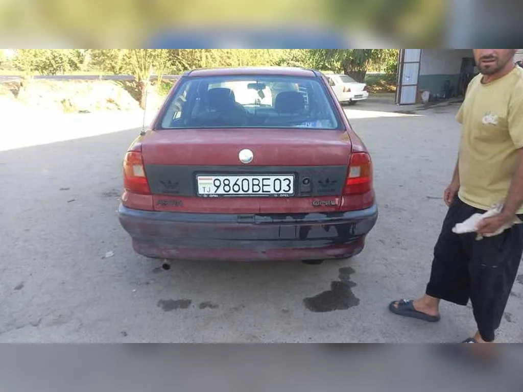 Opel Astra F
