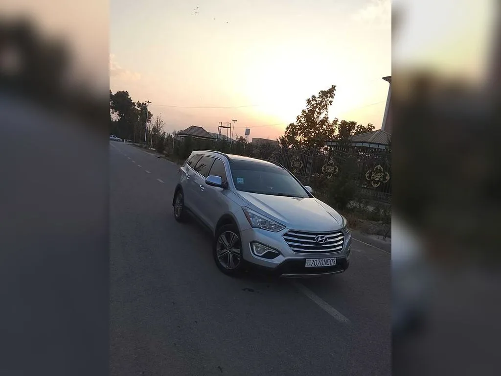 Hyundai Santa Fe