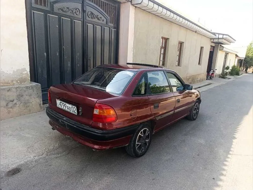 Opel Astra F